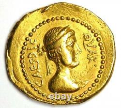 Roman Julius Caesar Gold AV Aureus Coin (44 BC) NGC Choice VF (Certificate)