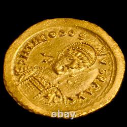 Theodosius II NGC MS GOLD ROMAN COINS AV SOLIDUS. Rv Constantinopolis std. A823