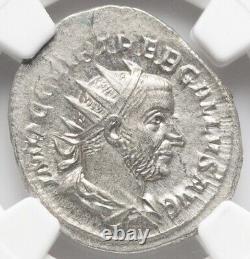 NGC AU Trébonien Gallus 251-253 après JC Pièce en double denier en argent de l'Empire romain