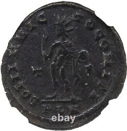 NGC (XF) Romain AE de Constantin Ier le Grand AD 307-337 Sol Invictus BI Nummus
	<br/>
<br/> (Note: NGC, XF, and BI are abbreviations and do not need to be translated.)