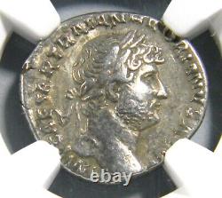 Pièce de monnaie romaine Hadrien/Roma tenant la victoire 117-138 après JC AR Denarius NGC Extra Fine