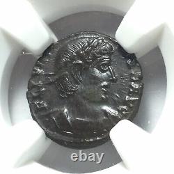 Roman Empire Contains Ad 337-350 Ae4 Emperor Avec Slear, Shield Au Ngc Incient Coin
